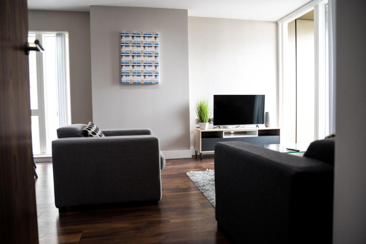 Onpoint Apartments - Spacious 2 Bedroom Apt - City Centre With Balcony Manchester Extérieur photo