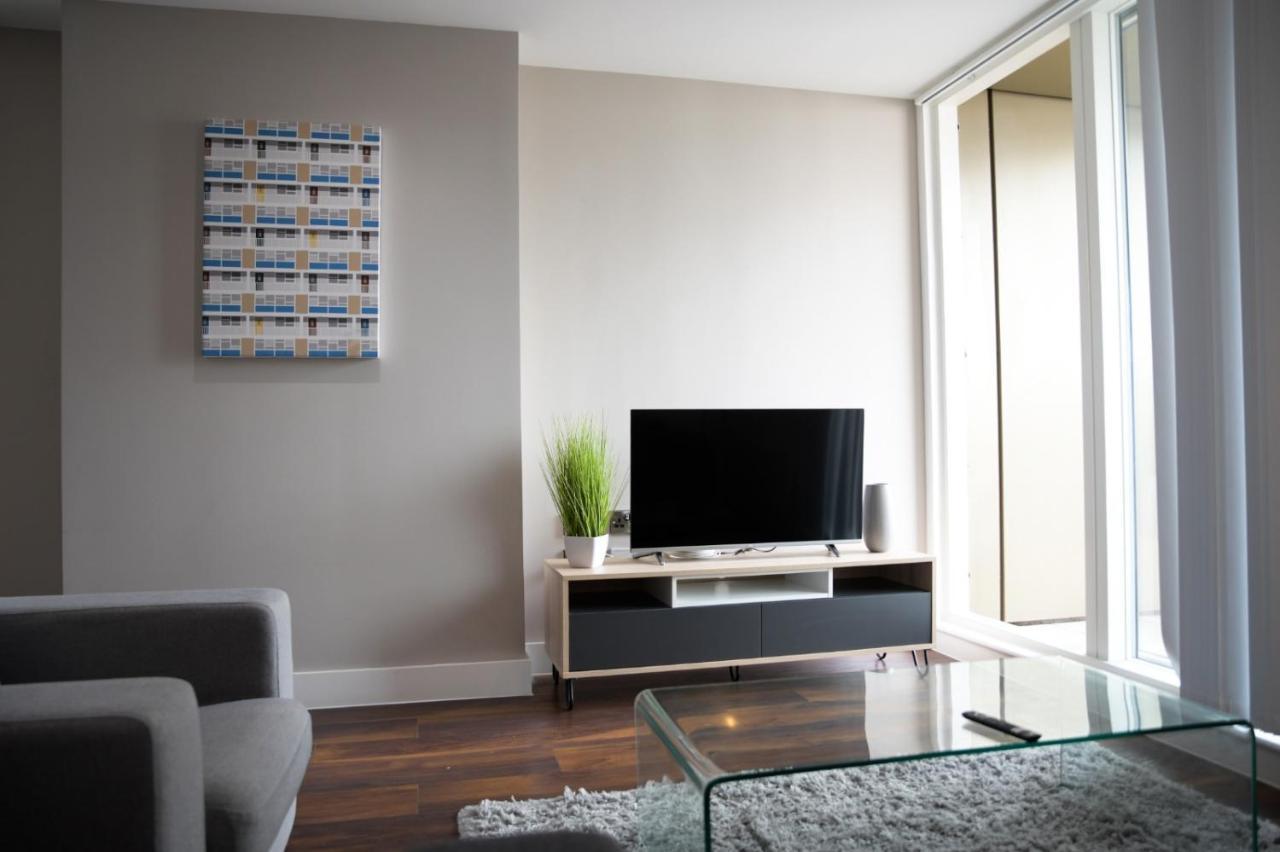 Onpoint Apartments - Spacious 2 Bedroom Apt - City Centre With Balcony Manchester Extérieur photo