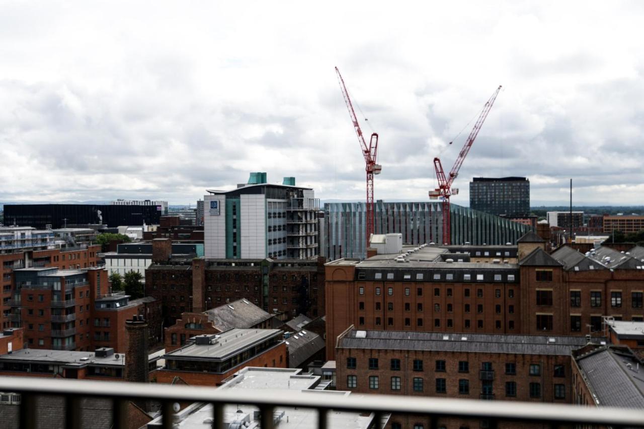 Onpoint Apartments - Spacious 2 Bedroom Apt - City Centre With Balcony Manchester Extérieur photo