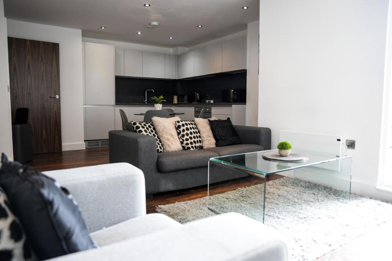Onpoint Apartments - Spacious 2 Bedroom Apt - City Centre With Balcony Manchester Extérieur photo