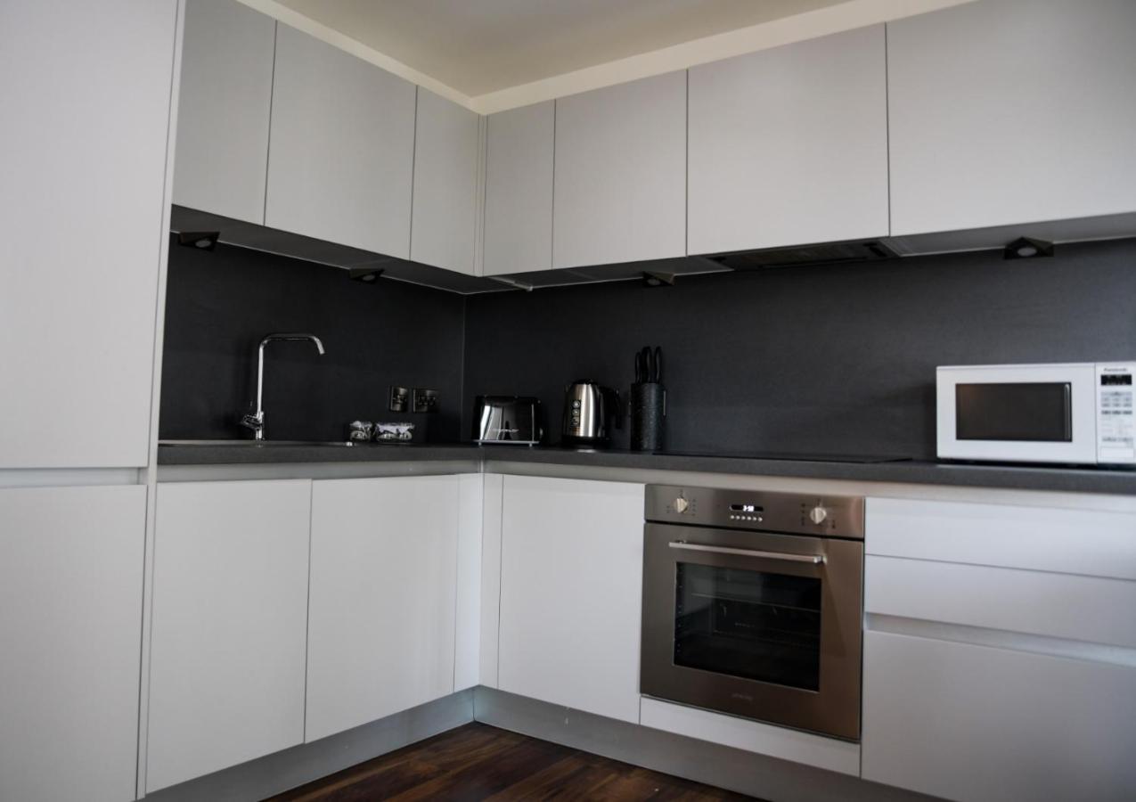 Onpoint Apartments - Spacious 2 Bedroom Apt - City Centre With Balcony Manchester Extérieur photo