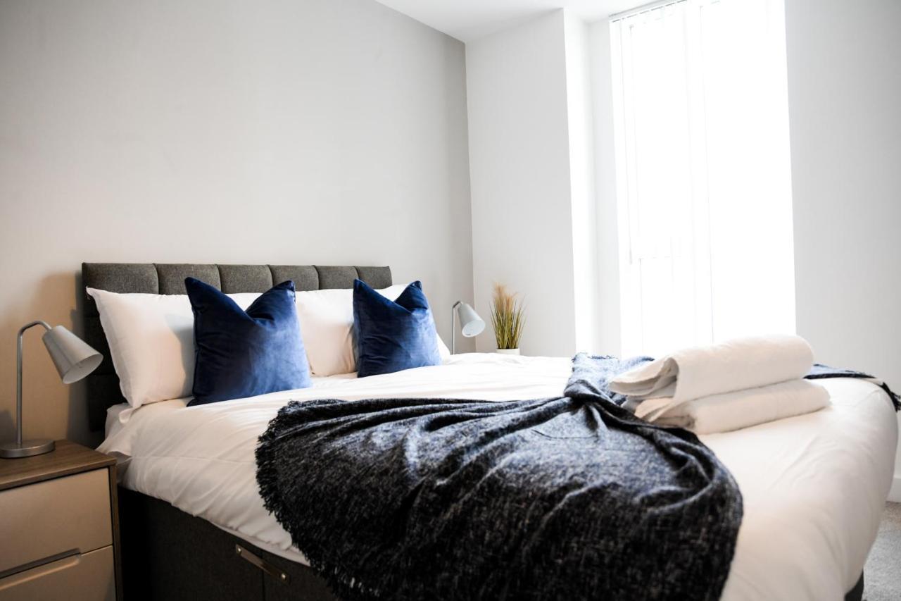 Onpoint Apartments - Spacious 2 Bedroom Apt - City Centre With Balcony Manchester Extérieur photo